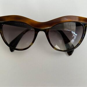 Prada sunglasses SPR 06P